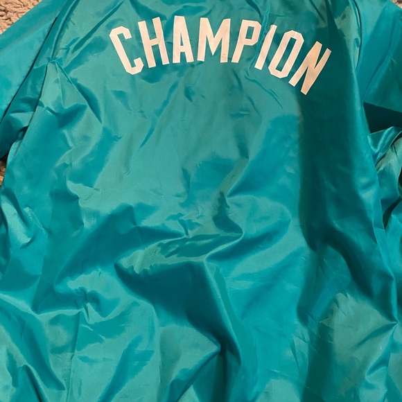 Women’s champion - Picture 2 of 2